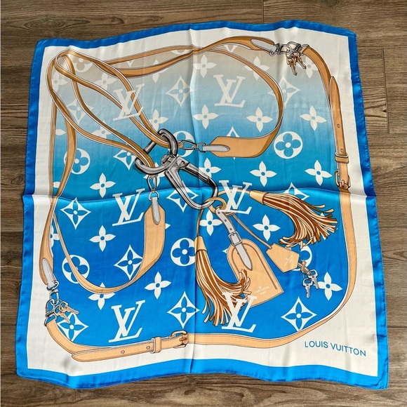 100% silk scarf 27/27 inches - Picture 13 of 15